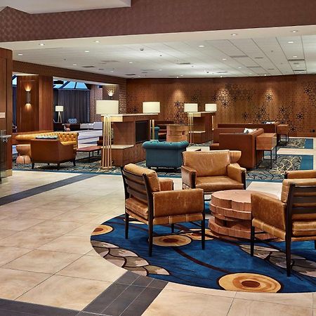Doubletree By Hilton Hotel & Conference Centre Regina Dış mekan fotoğraf