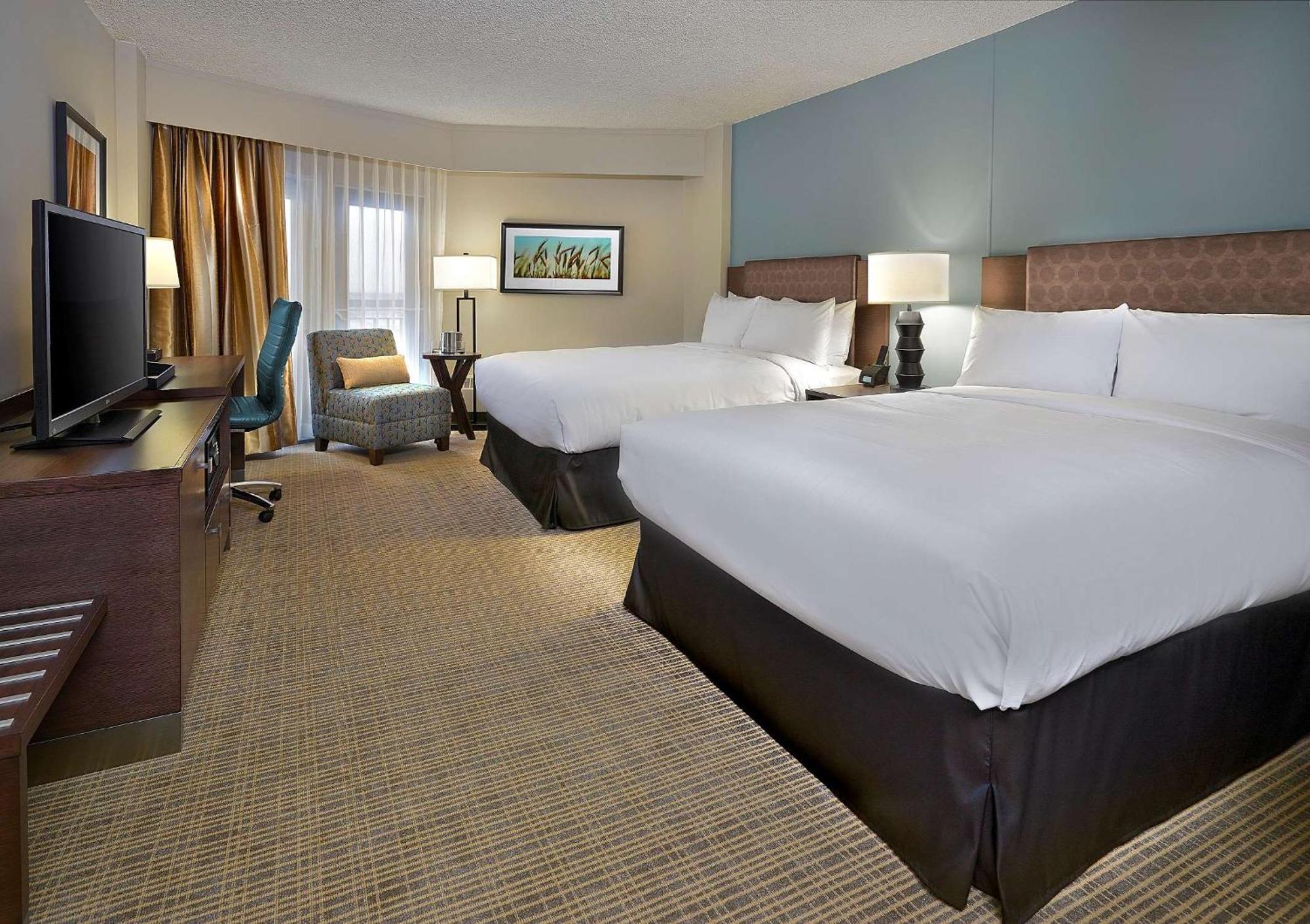 Doubletree By Hilton Hotel & Conference Centre Regina Dış mekan fotoğraf