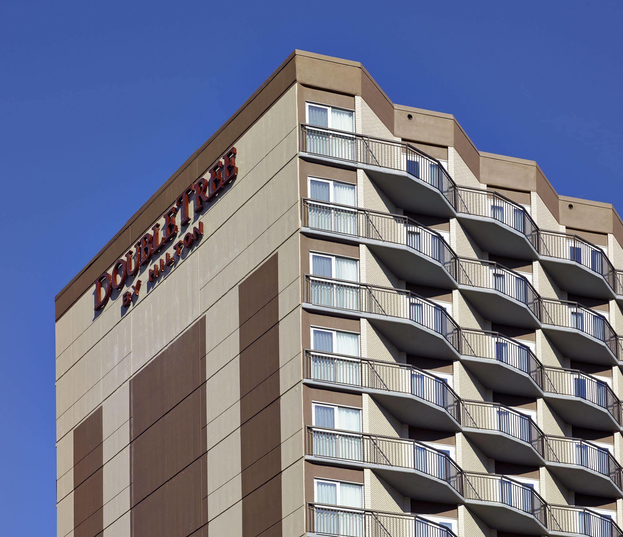 Doubletree By Hilton Hotel & Conference Centre Regina Dış mekan fotoğraf